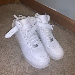 nike airforce one mids